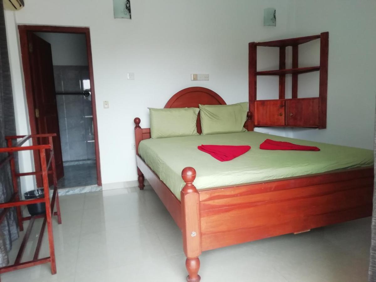 White Baby Hotel ฮิกคาดูวา ภายนอก รูปภาพ
